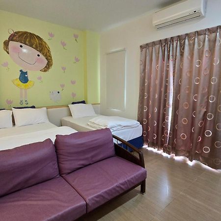 Chaopingjia Fengge Guesthouse Vucsie Kültér fotó