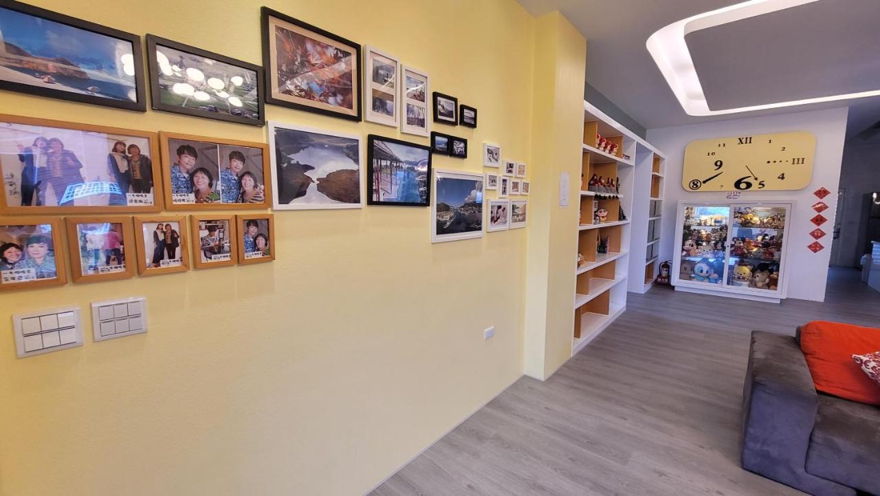 Chaopingjia Fengge Guesthouse Vucsie Kültér fotó