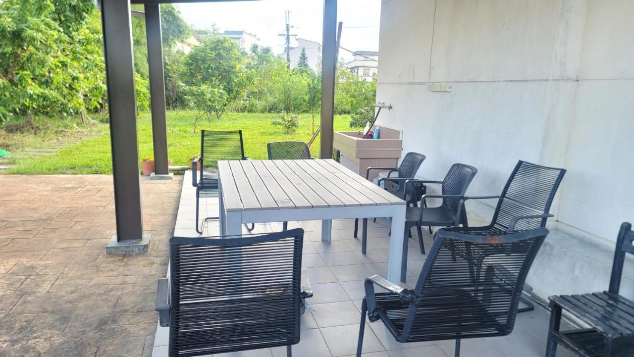 Chaopingjia Fengge Guesthouse Vucsie Kültér fotó